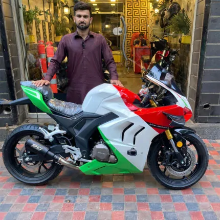 Ducatci V4s 400c White